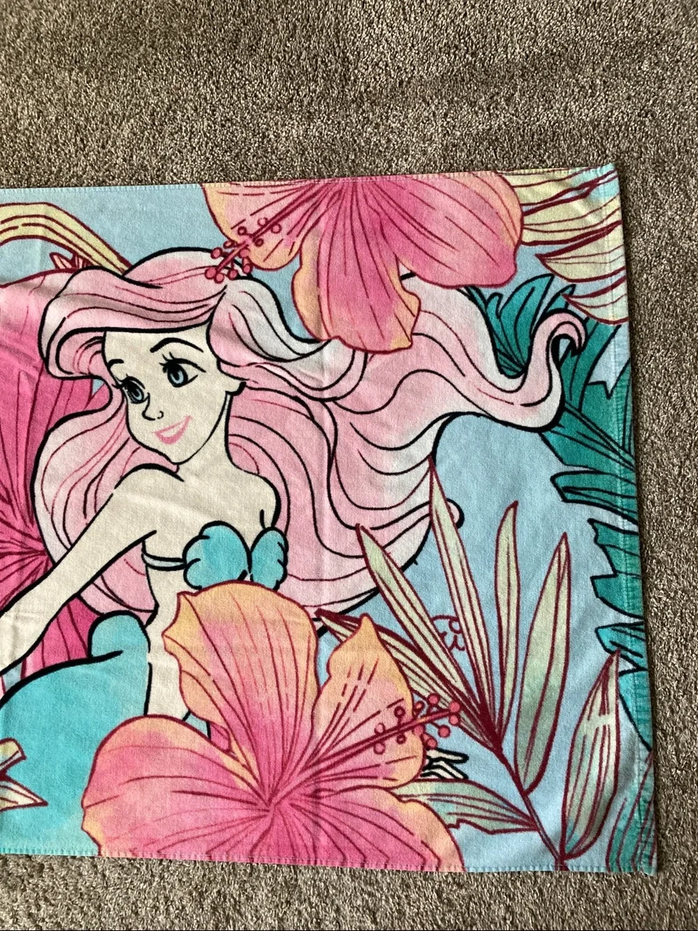 Disney Store Ariel The Little Mermaid Beach Towel